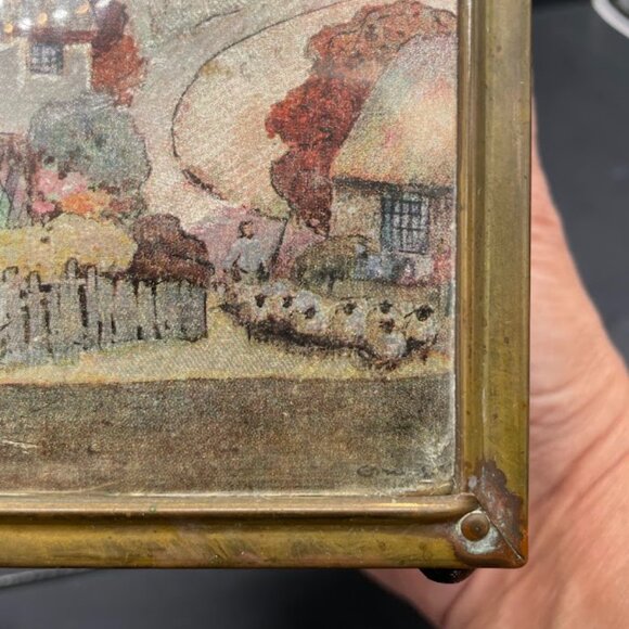 Antique Patterned Brass On Wood Metal Lined Tea Caddy w/ Countryside Image - Picture 4 of 11